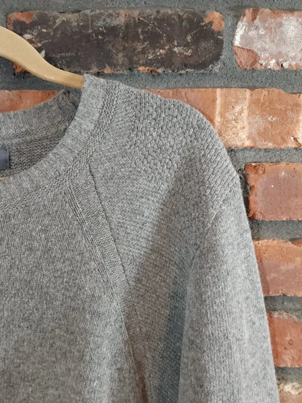 Bonobos Slim Fit Crewneck Elbow Patch Sweater in Gray Wool Linen Blend Men's L